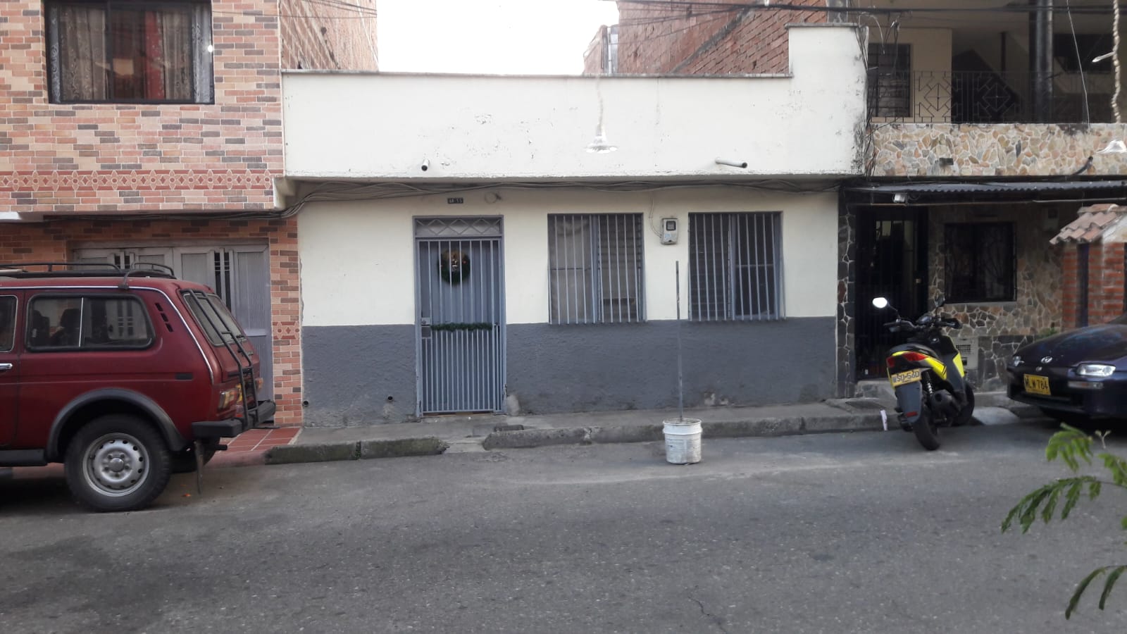 SE VENDE CASA LOTE EEP-1009 – BELLO – 190 m²